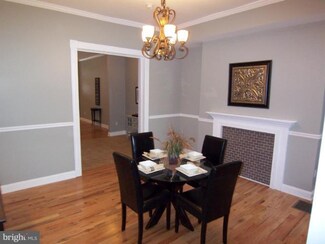 2828 N Calvert St, Baltimore, MD 21218