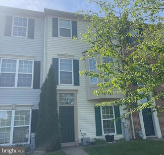 654 Luthardt Rd, Middle River, MD 21220