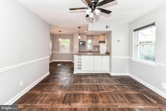 3210 9th St S, Arlington, VA 22204