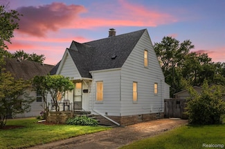 19319 Centralia, Redford, MI 48240