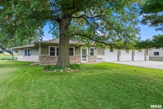1006 2150 St, Hartsburg, IL 62643