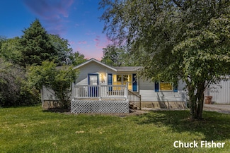 7922 Lake Creek, Saranac, MI 48881