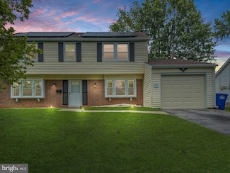 11 Express Ln, Willingboro, NJ 08046