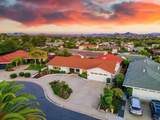 6503 Lochmoor Dr, San Diego, CA 92120