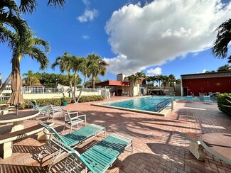 2534 Boundbrook Dr S Unit 123, West Palm Beach, FL 33406