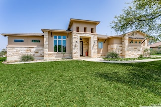 1009 Stradina, Canyon Lake, TX 78132