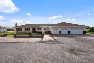 1080 Fairview Rd, Hollister, CA 95023