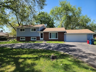 1352 Glen Ellyn Rd, Glendale Heights, IL 60139