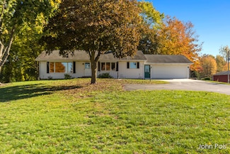 6150 76th Ave, Zeeland, MI 49464