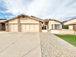 2718 E Bighorn Ave, Phoenix, AZ 85048