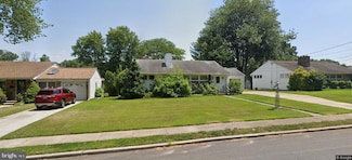 126 Villanova Dr, Lawrence Township, NJ 08648
