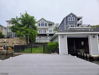 23 S Bertrand Rd, Mount Arlington, NJ 07856