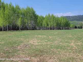 67 Floyd Dr, Bedford, WY 83112