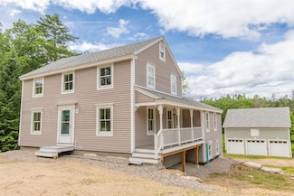 13 Mill Rd, Tamworth, NH 03886