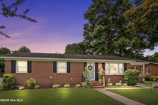 2602 Beechwood Dr, Tarboro, NC 27886