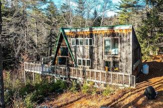 4410 Pikes Falls Rd, Jamaica, VT 05343