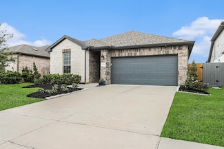 9118 Brixham Dr, Cypress, TX 77433