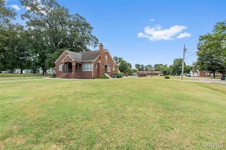 612 W Sturdivant St, Advance, MO 63730