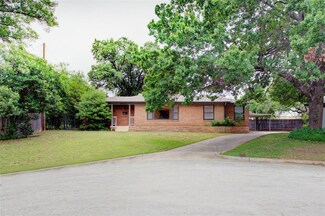 3955 Farris Ct, Fort Worth, TX 76133