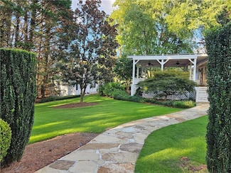 1455 Courtney Ln, Cumming, GA 30041