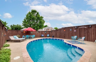 3929 Harbor Dr, the Colony, TX 75056