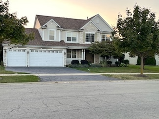 107 Linden Dr, Oswego, IL 60543