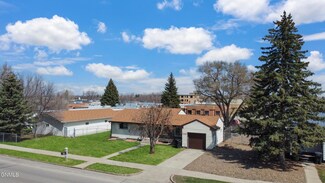 1420 4th Ave W, Williston, ND 58801
