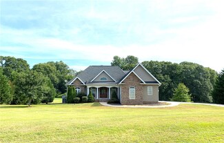 349 Winstead Rd, West Union, SC 29696