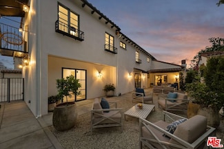 820 Glenmont Ave, Los Angeles, CA 90024