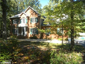 2716 Parkhouse Ct, Sandy Hook, VA 23153