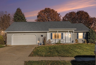 6540 Kingtree Dr SW, Byron Center, MI 49315