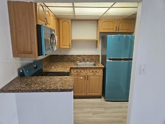 8001 W 6th Ave Unit C, Hialeah, FL 33014