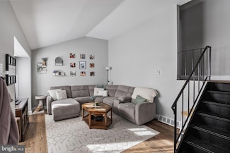 642 Topeka Ave, Mantua, NJ 08051