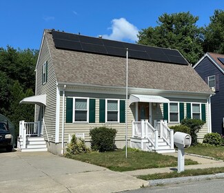 11 Christopher Ct, New Bedford, MA 02745
