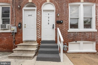 1215 W 3rd St, Wilmington, DE 19805
