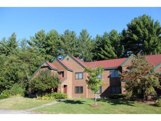 148 Deer Park Dr Unit 95, Woodstock, NH 03262
