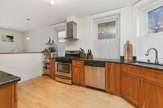 73 Lubec St Unit 1R, Boston, MA 02128