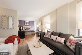 201 S 13th St Unit 908, Philadelphia, PA 19107