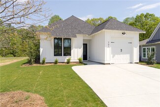 201 Summer St, Opelika, AL 36801