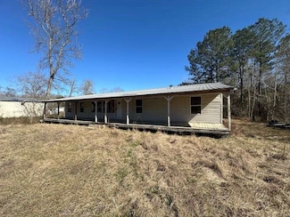 623 County Road 786, Buna, TX 77612