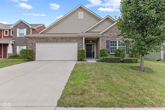 5301 Tanglewood Ln, Whitestown, IN 46075