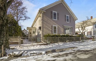 55 Walnut St, Johnston, RI 02919