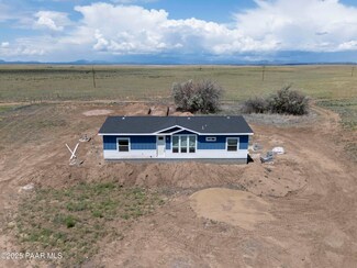 26786 N Chicory Way, Paulden, AZ 86334