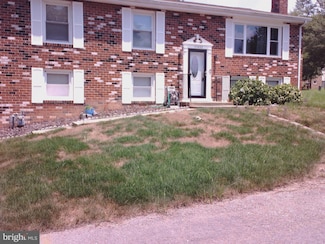 11603 Butlers Branch Rd, Clinton, MD 20735