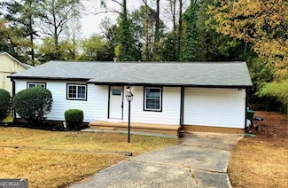 1489 Cedar Creek Ln, Riverdale, GA 30296