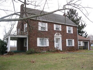 431 S Washington St, Eau Claire, PA 16030