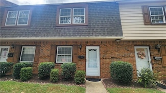 1121 Witchgate Ct, Virginia Beach, VA 23455