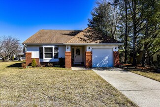 23 Cedar Ave, Manahawkin, NJ 08050