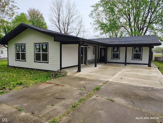 804 S Albany St, Selma, IN 47383