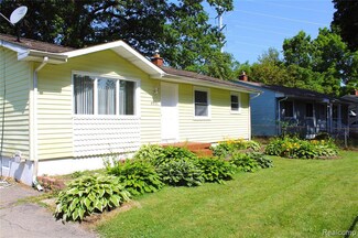 4901 Alpha Way, Flint, MI 48506